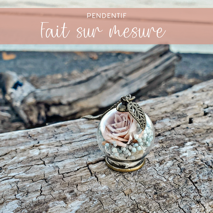 PENDENTIF AVEC FLEURS - Fait sur mesure